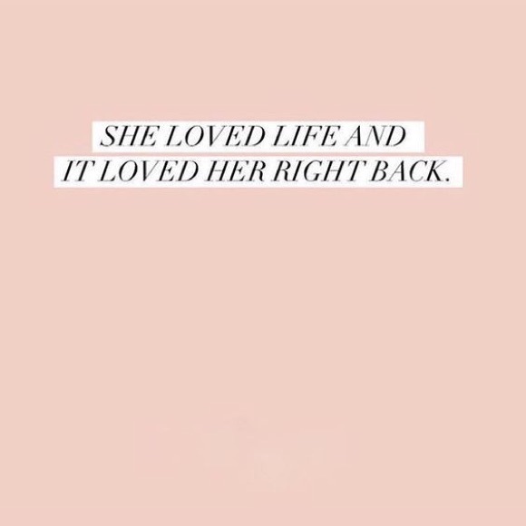 Meet your Posher, Traci - Picture 6 of 8